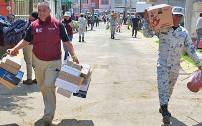 Entregan Apoyos Urgentes para ayudar a más de 11,000 familia