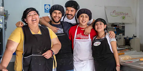 jovenes construyendo el futuro becas