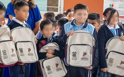 Entrega de Útiles Escolares y Libros de Texto Continúa en el Edomex