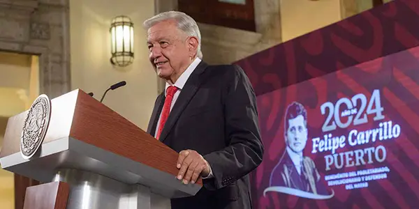 AMLO afirma haber servido al pueblo con amor en su sexenio