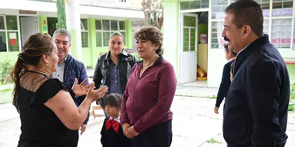 Éxito en el regreso a clases en Chalco y censo de apoyo para afectados