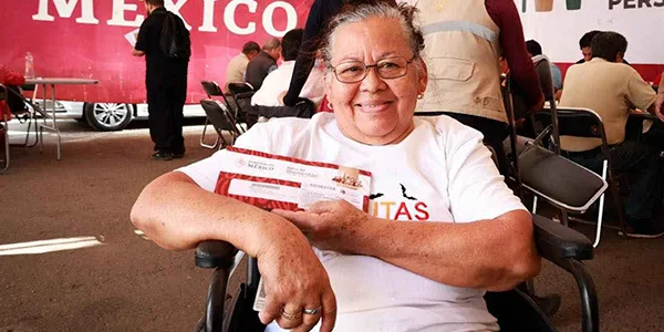 Aprueban pensión universal para personas con discapacidad