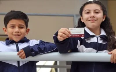 CDMX: depósito en tarjeta Mi Beca de útiles y uniformes