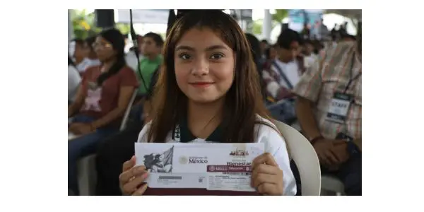 beca benito juárez preparatoria