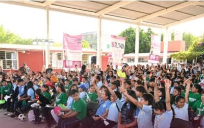 Arranca entrega de tarjetas Rita Cetina primaria